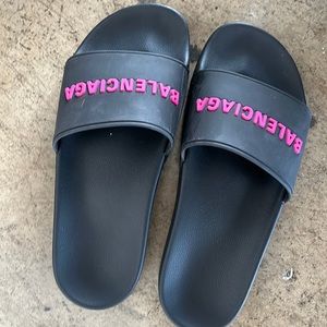 Balenciaga women slides size US 10